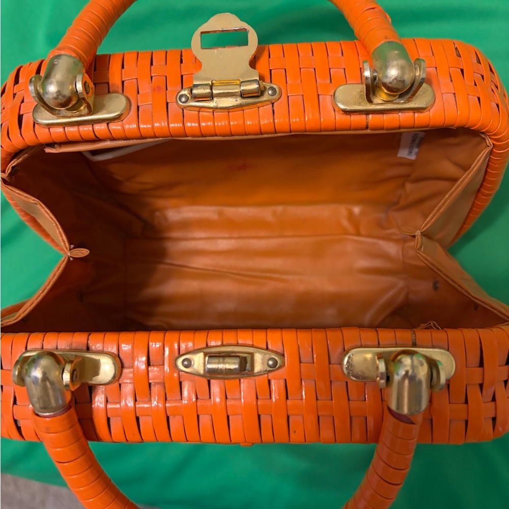Vintage Woven Wicker Handbag in Vibrant Orange - Picture 3 of 6